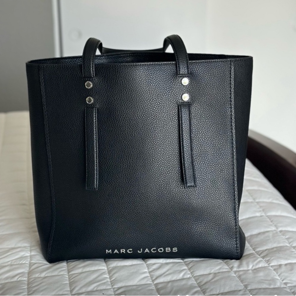Marc Jacobs Black Leather Tote